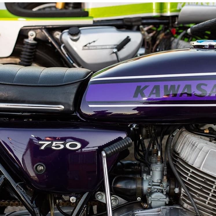 An image of a purple 1975 Kawasaki H2